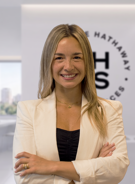 Sara Novoa Moná class=